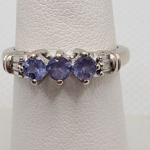 10k wg tanzanite/diamond ring